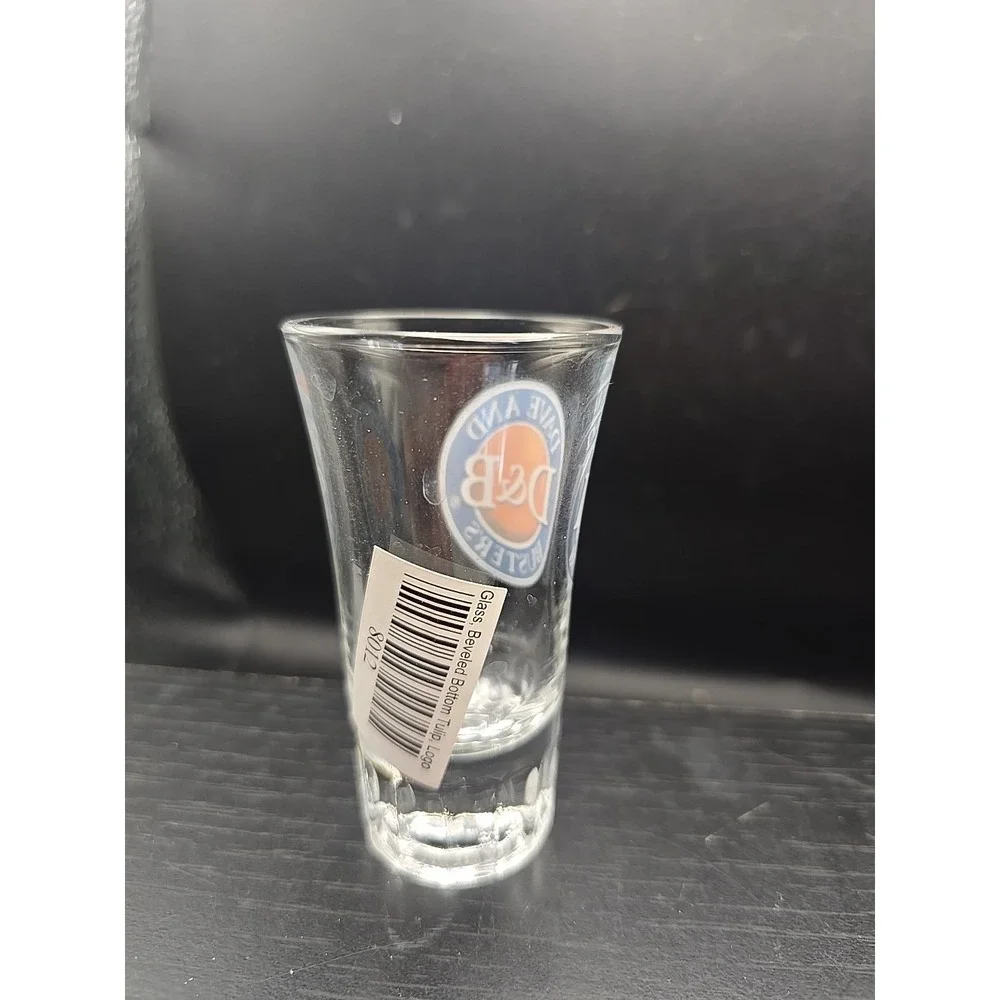 Dave And Buster's ‎ D&B Logo Clear 3.5